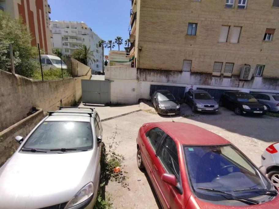 Bonito Piso Recien Reformado Con Zona De Parking Almunecar Exterior foto